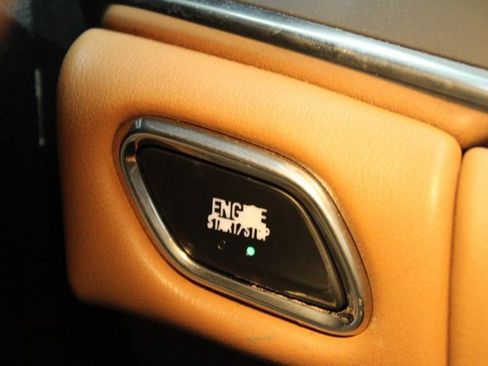 Used 2018 Buick LaCrosse Premium image 23