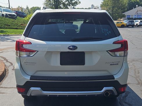Certified 2023 Subaru Forester Touring AWD/4WD image 29