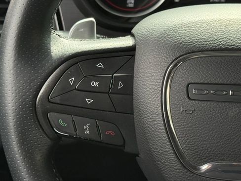 Used 2016 Dodge Challenger R/T RWD image 12