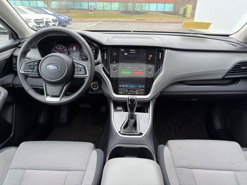 Used 2025 Subaru Outback Premium image 26
