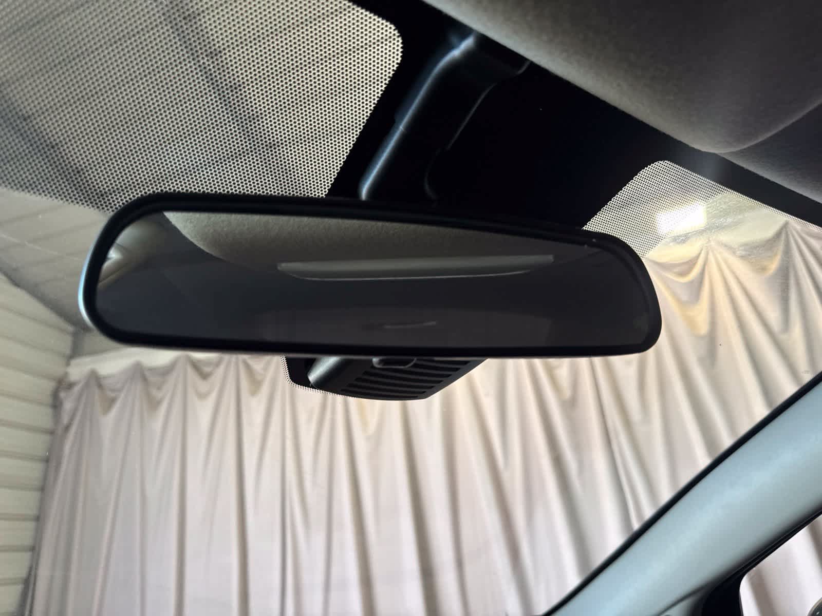 Used 2025 Nissan Versa SV FWD image 26