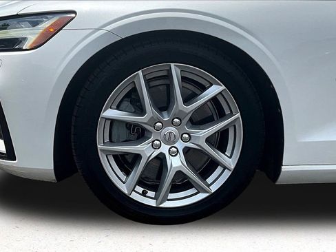 Used 2019 Volvo S60 T6 R-Design AWD/4WD image 33