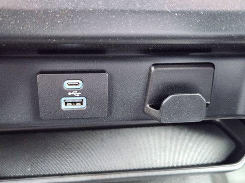 Used 2022 Ford F150 XL w/ Trailer Tow Package image 21