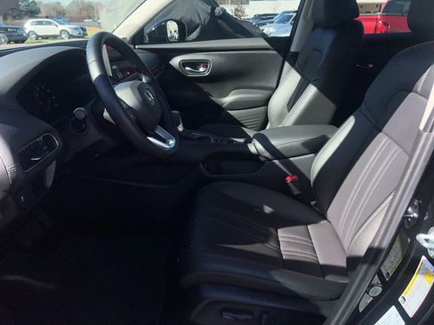 Used 2026 Honda HR-V EX-L image 12