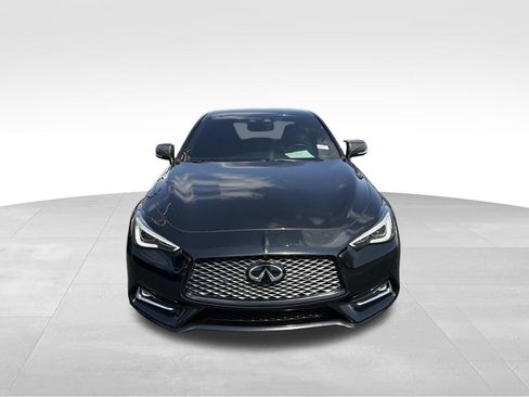 Used 2019 INFINITI Q60 Red Sport 400 w/ Proactive Package AWD/4WD image 8