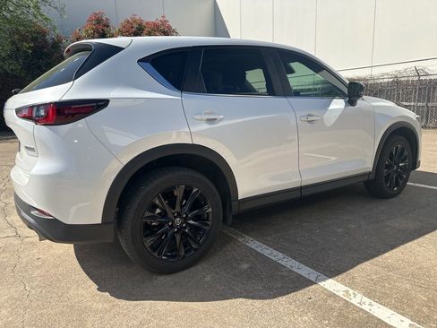Used 2025 MAZDA CX-5 Carbon Edition image 4