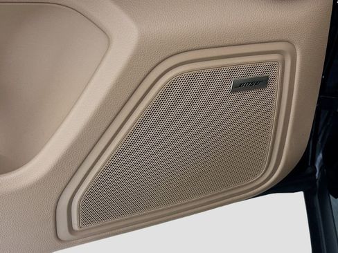 Certified 2026 Porsche Macan image 21