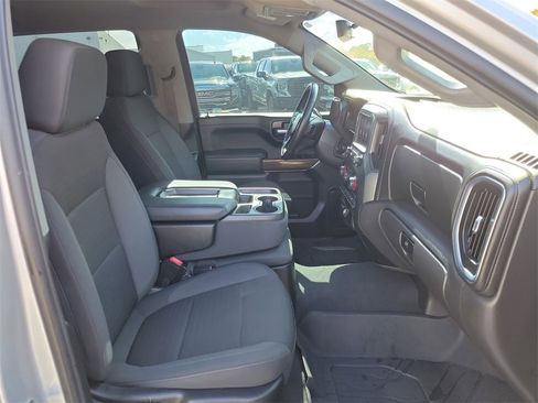 Used 2021 Chevrolet Silverado 1500 LT image 46