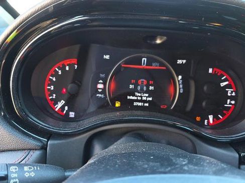 Used 2022 Dodge Durango R/T w/ Blacktop Package image 8