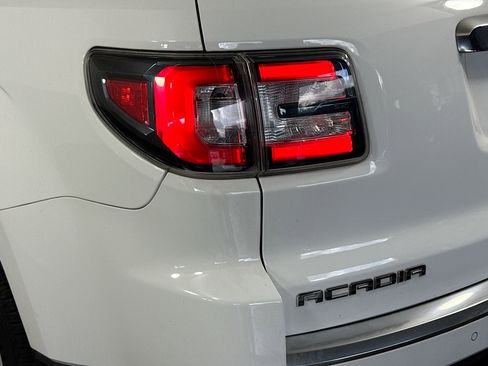 Used 2016 GMC Acadia SLE image 35