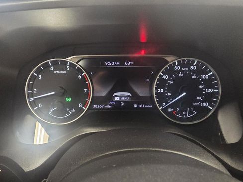 Used 2021 Nissan Rogue SV image 15