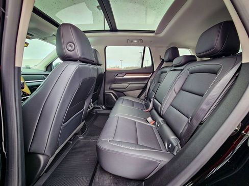 New 2026 GMC Terrain Denali w/ LPO, Floor Liner Package image 33