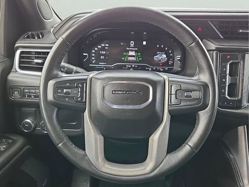 Used 2022 GMC Yukon Denali RWD image 13