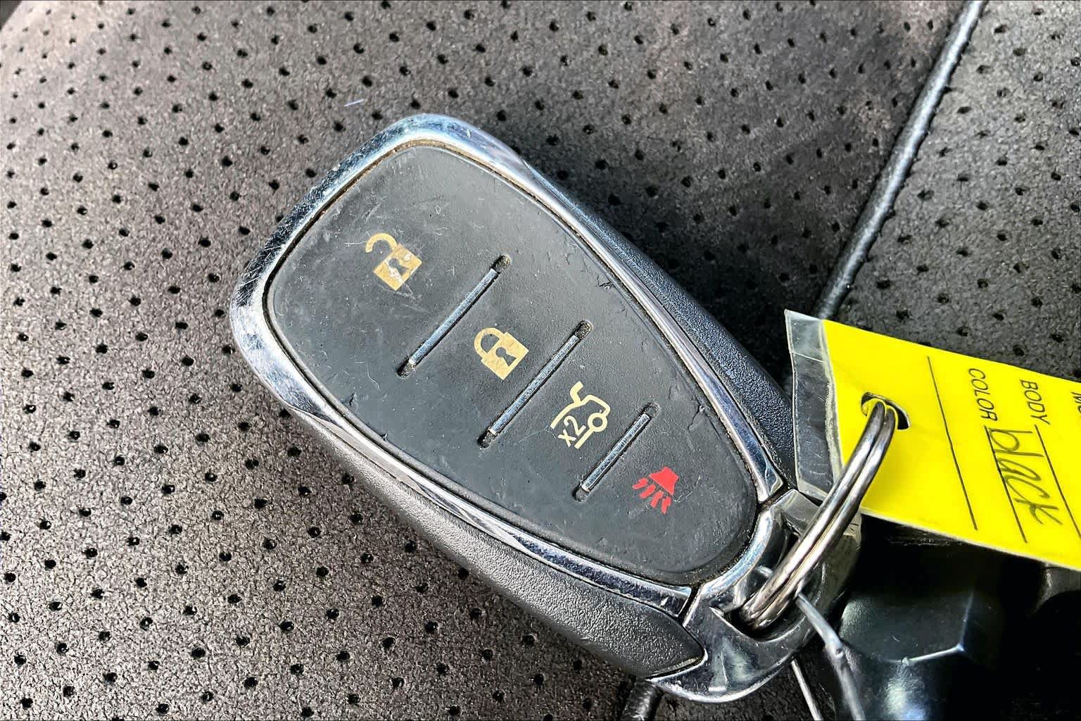 Used 2018 Chevrolet Camaro SS RWD image 15