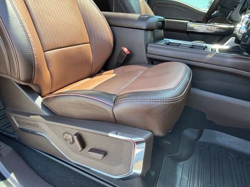 Used 2025 Ford F350 King Ranch AWD/4WD image 26