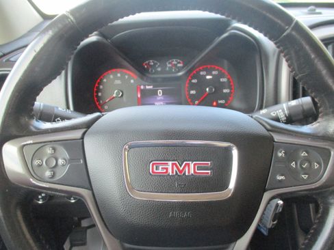 Used 2015 GMC Canyon SLE AWD/4WD image 21