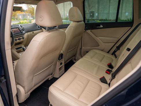 Used 2016 Volkswagen Tiguan SEL image 21