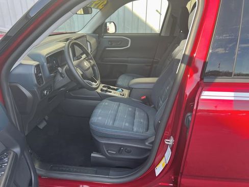 Used 2025 Ford Bronco Sport Heritage w/ Convenience Package image 11