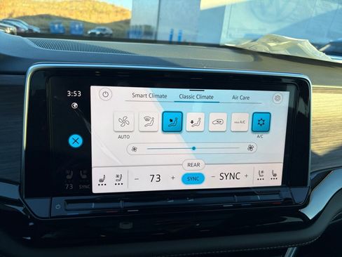 New 2026 Volkswagen Atlas SEL image 17