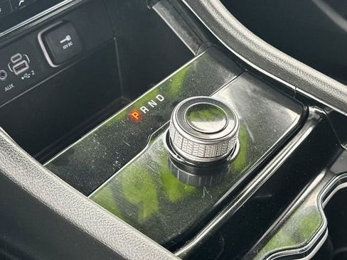 Used 2023 Jeep Grand Cherokee L Laredo image 25