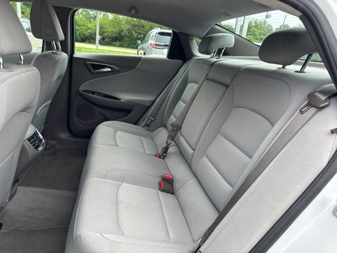Used 2024 Chevrolet Malibu LT FWD image 25
