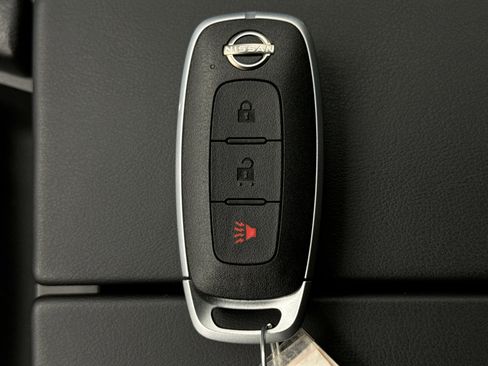 Used 2026 Nissan Rogue S image 22