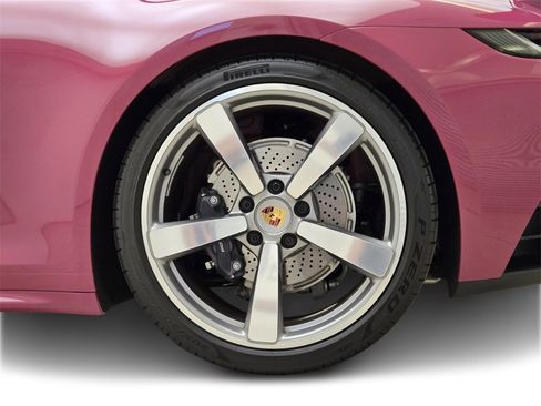 Used 2024 Porsche 911 Carrera T image 15