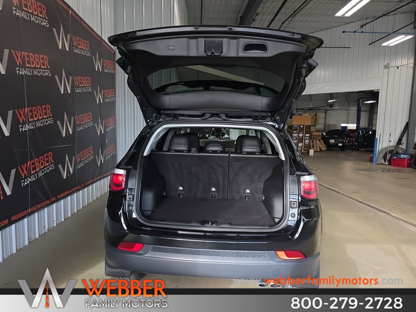 Used 2020 Jeep Compass Latitude AWD/4WD image 6