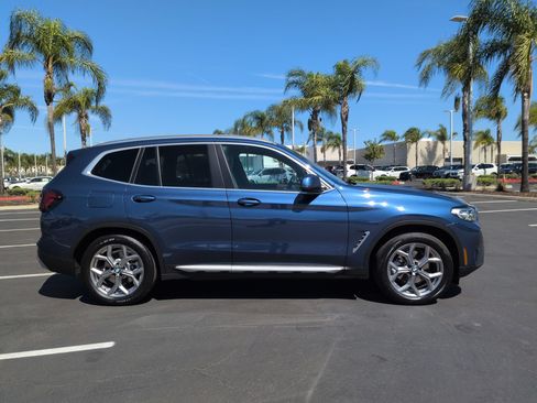 Used 2023 BMW X3 xDrive30i w/ Premium Package AWD/4WD image 10
