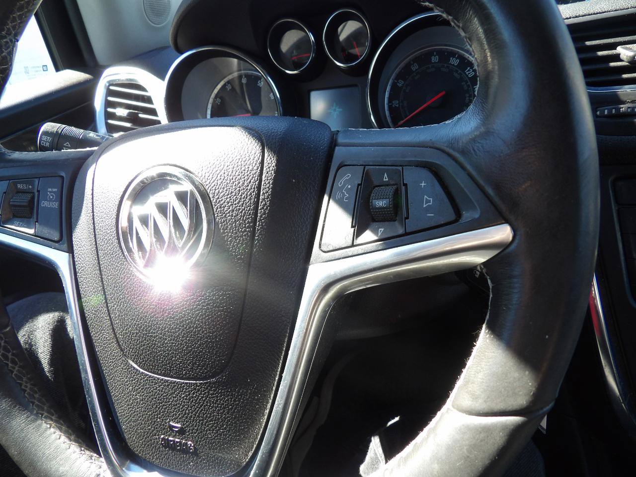 Used 2015 Buick Encore FWD image 14