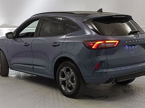 Certified 2023 Ford Escape ST-Line w/ Equipment Group 301A image 4