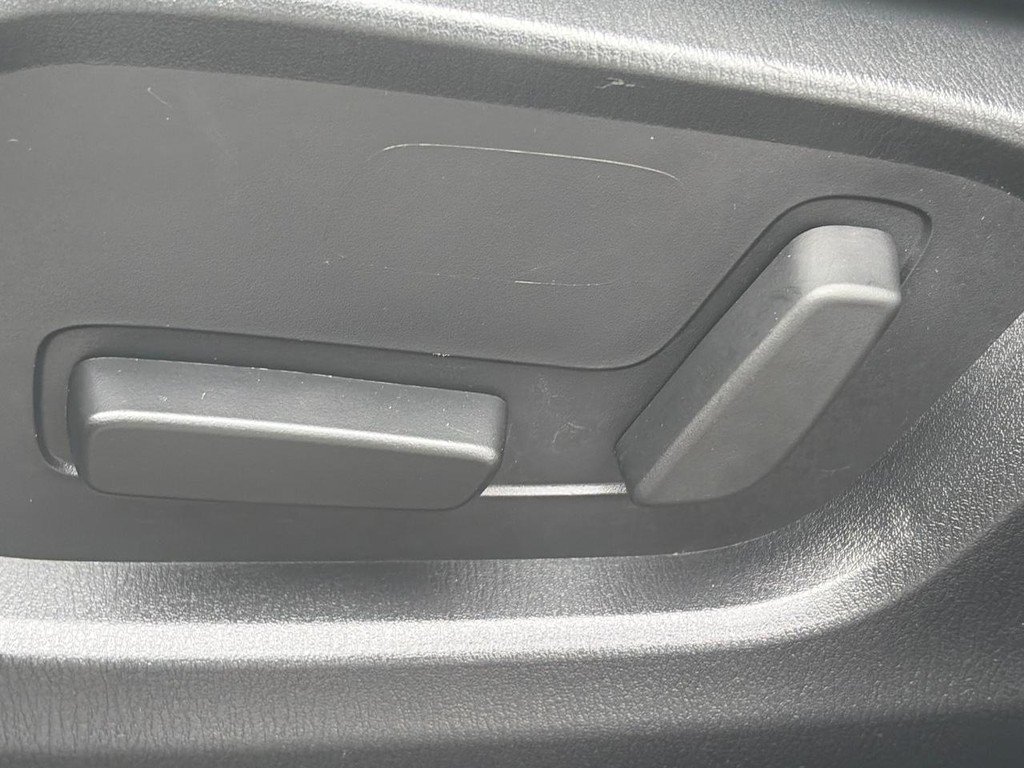 Used 2025 MAZDA CX-5 AWD 2.5 S w/ Select Package image 19
