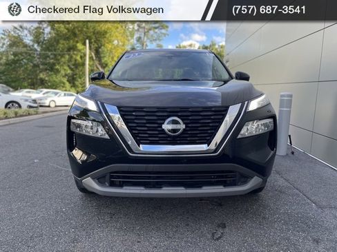 Used 2023 Nissan Rogue SV image 23