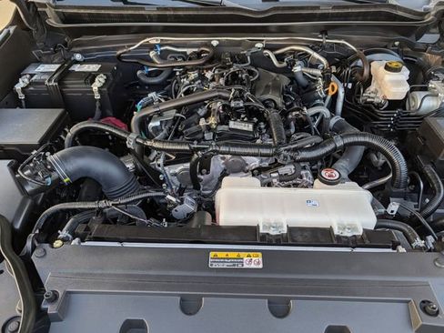 Used 2024 Toyota Tacoma TRD Off-Road w/ TRD Off Road Upgrade Package image 36