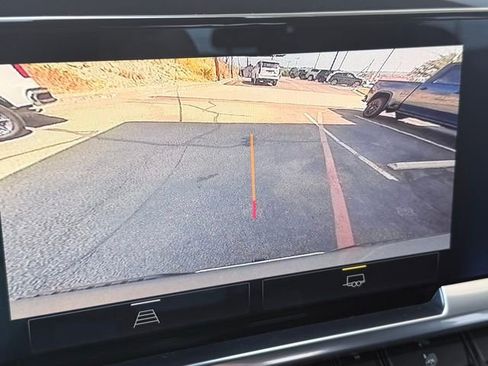 Certified 2023 Chevrolet Silverado 1500 LT AWD/4WD image 38