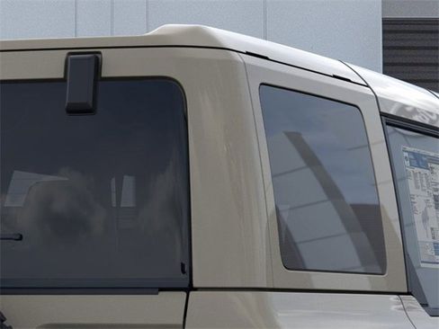 New 2025 Ford Bronco Outer Banks image 25