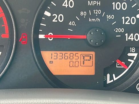 Used 2016 Nissan Frontier SV RWD image 13