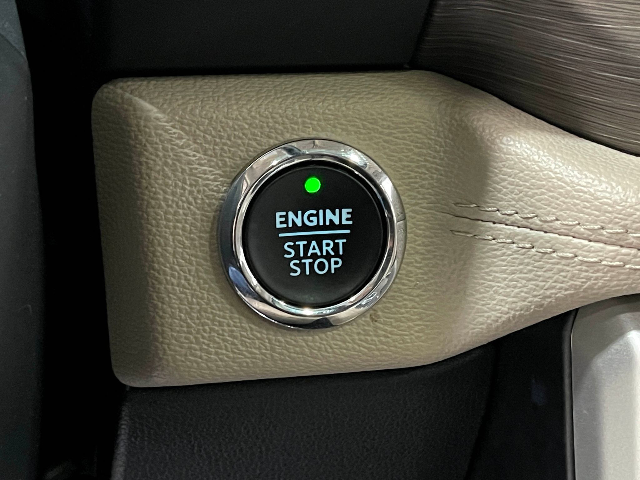 Used 2024 Ford Expedition Limited AWD/4WD image 21