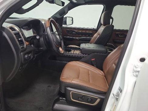 Used 2022 RAM 1500 Limited w/ Body Color Bumper Group AWD/4WD image 19