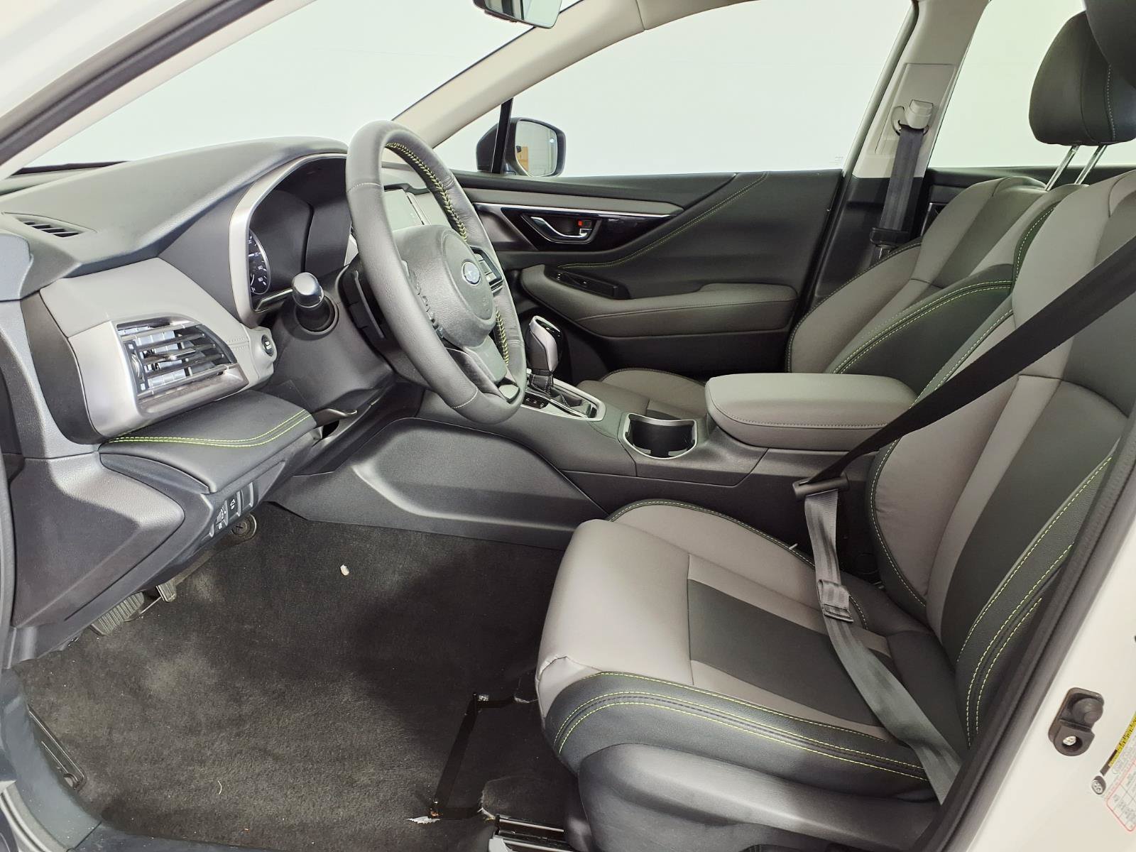 Used 2024 Subaru Outback Onyx Edition AWD/4WD image 13