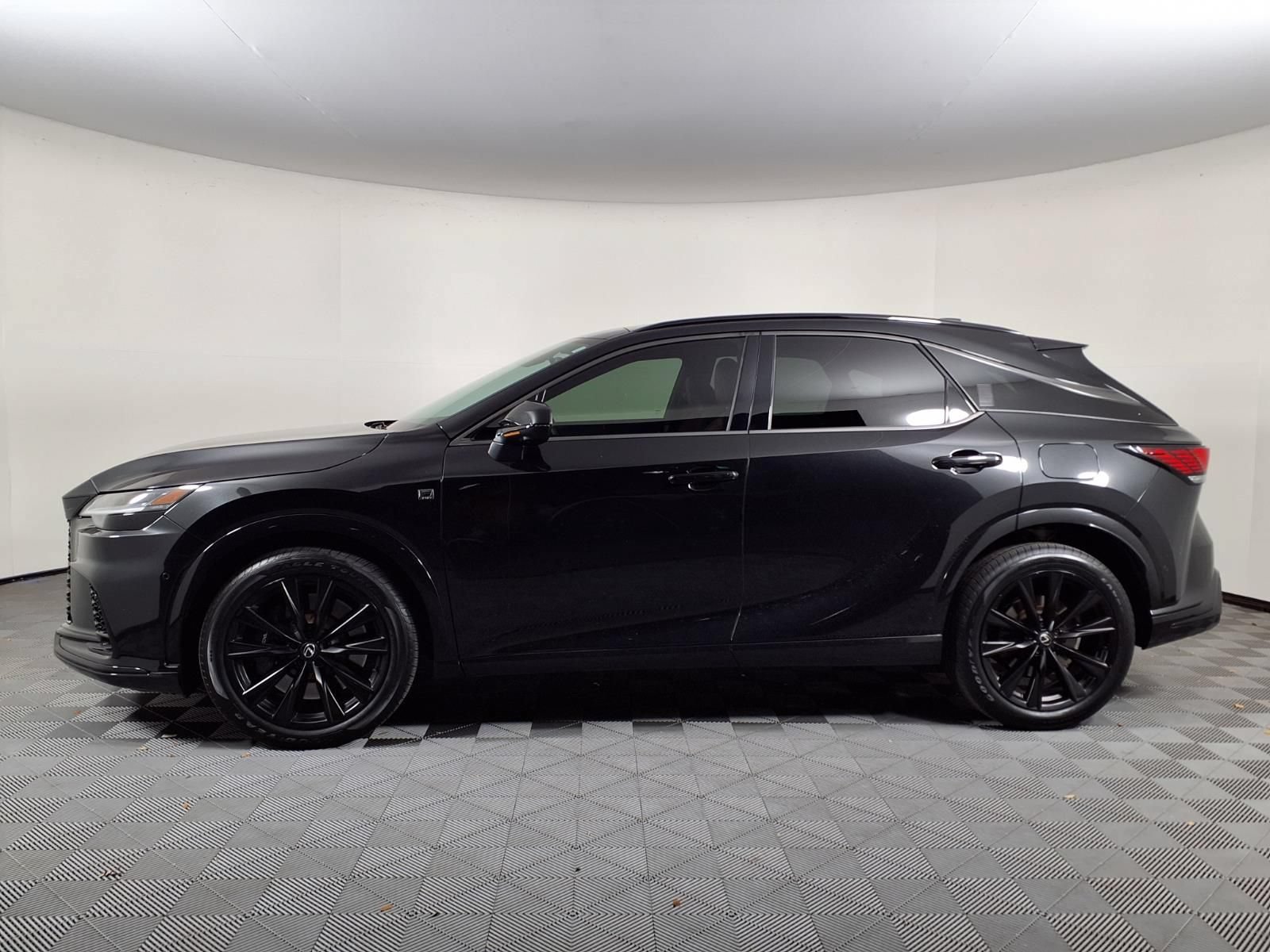 Used 2024 Lexus RX 500h F Sport w/ Convenience Package AWD/4WD image 4