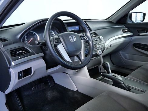 Used 2011 Honda Accord LX-P image 15
