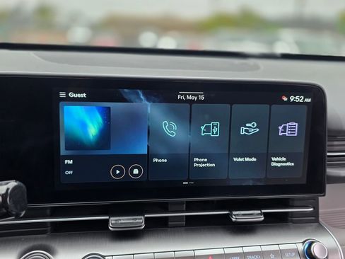 Certified 2025 Hyundai Kona SE FWD image 28