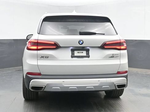 Used 2022 BMW X5 xDrive40i w/ Premium Package AWD/4WD image 9