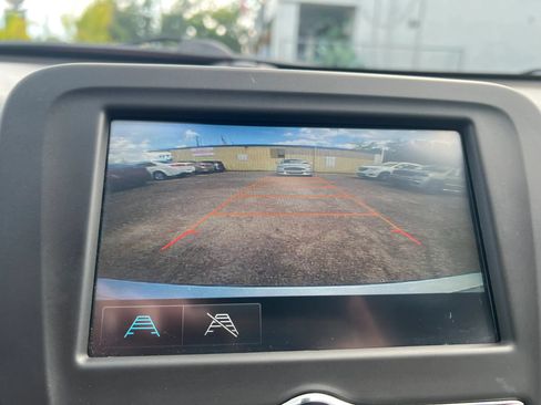 Used 2016 Chevrolet Malibu LS FWD image 12