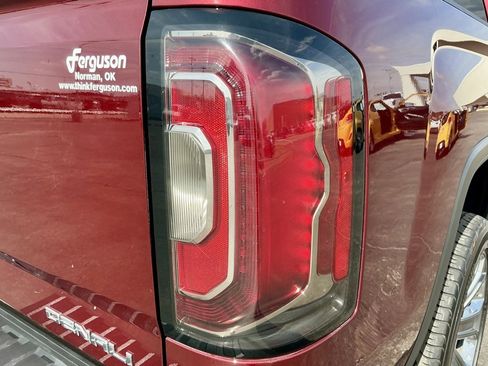 Used 2017 GMC Sierra 1500 Denali w/ Denali Ultimate Package image 15