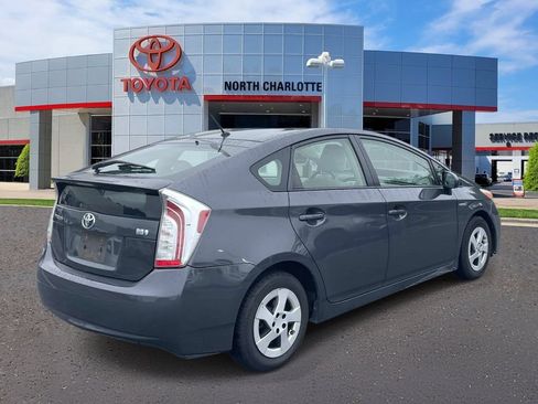 Used 2013 Toyota Prius Two FWD image 7