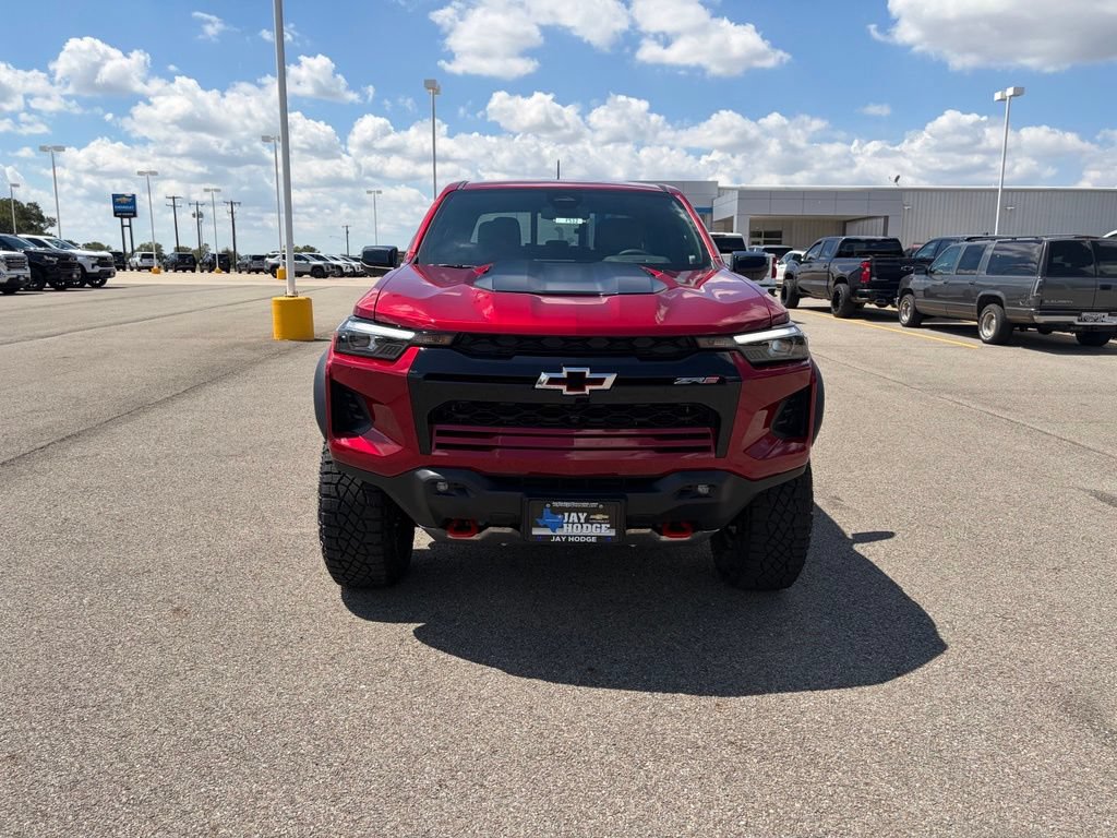New 2026 Chevrolet Colorado ZR2 w/ Technology Package AWD/4WD image 8