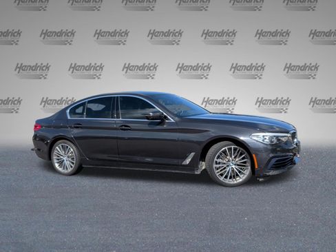 Used 2020 BMW 540i w/ Convenience Package RWD image 2