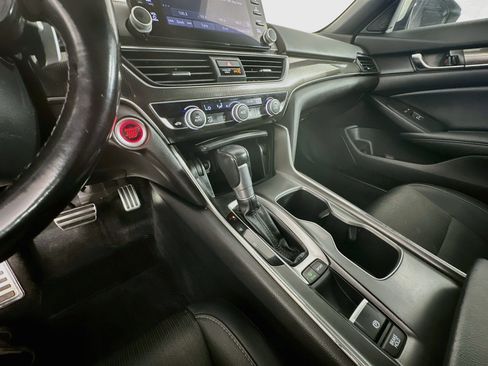 Used 2020 Honda Accord Sport image 23